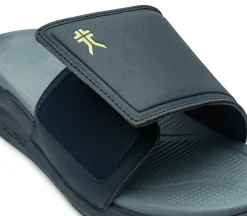 KURU Footwear MOMENT><noscript><img width=